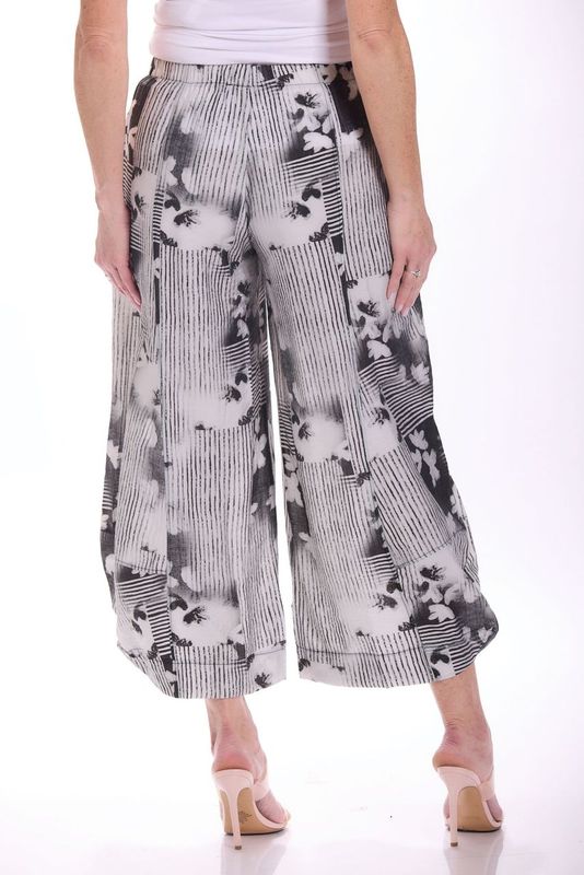 Back image of Shana pull on black and white printed pants. 